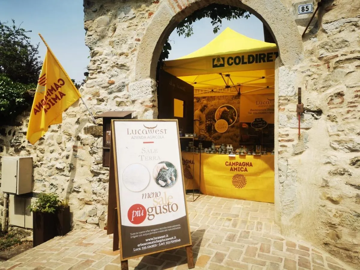 B&B Con Spa Il Castello Di Lucawest Ponteranica Italien